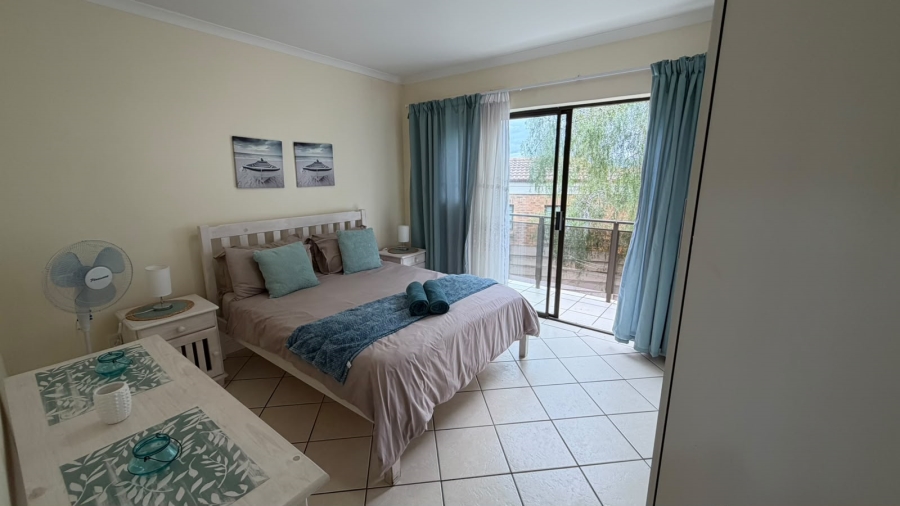 2 Bedroom Property for Sale in Hartenbos Central Western Cape